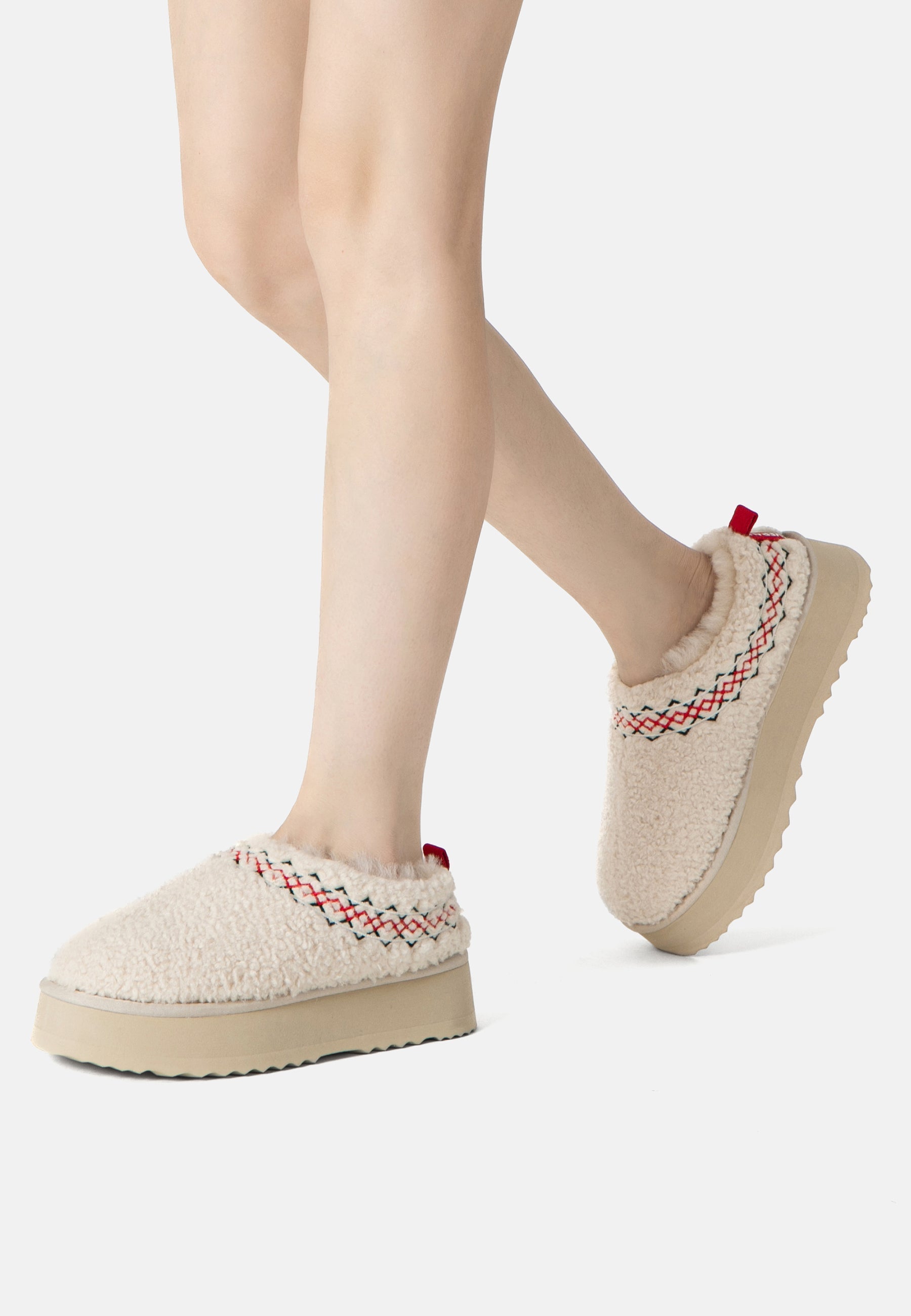 EVERAU Lewin Sand Plush Platform Slippers Kapcie Piaskowe