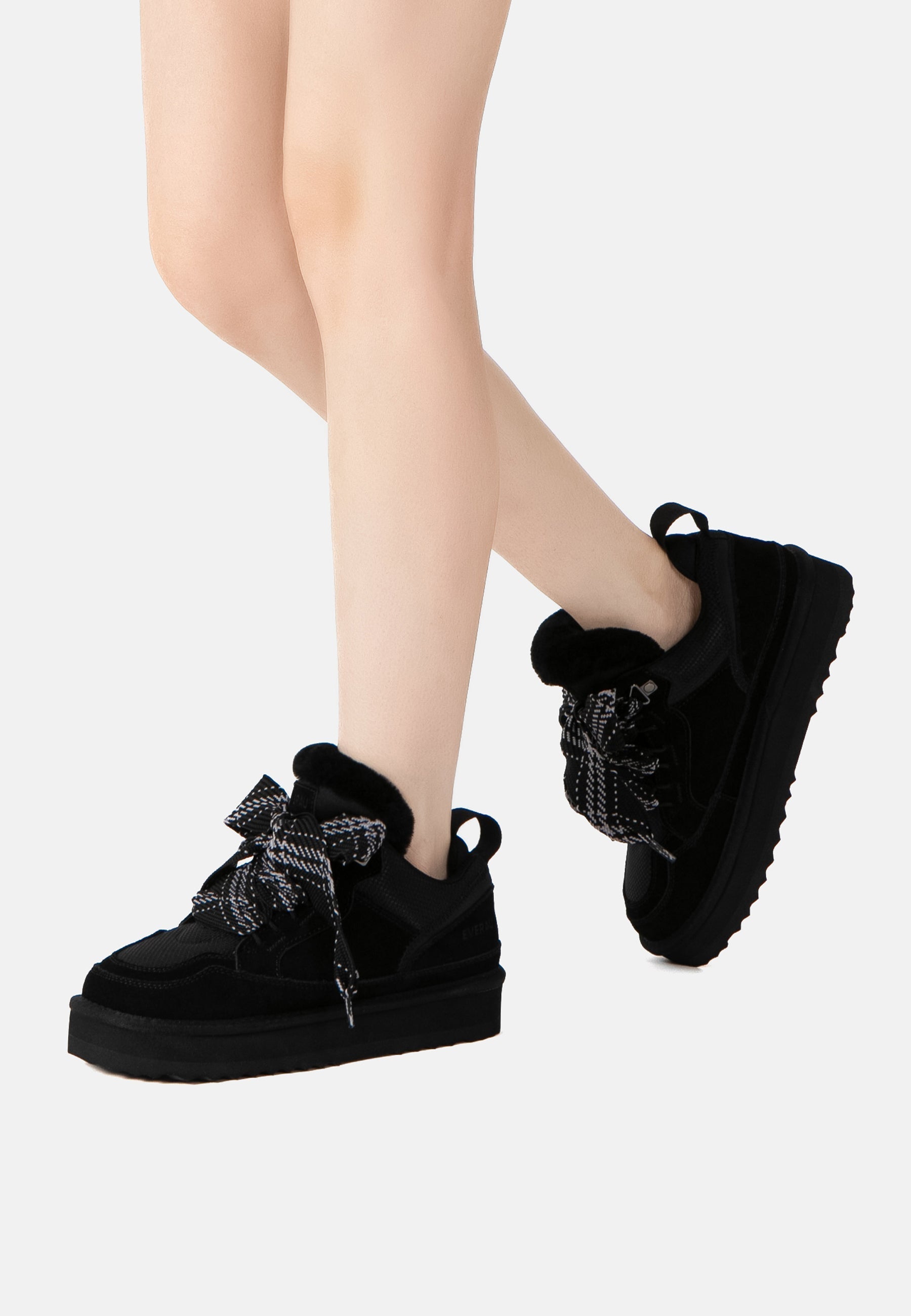 EVERAU Marbled Black Lace up Platform Boots Sneakersy Czarne
