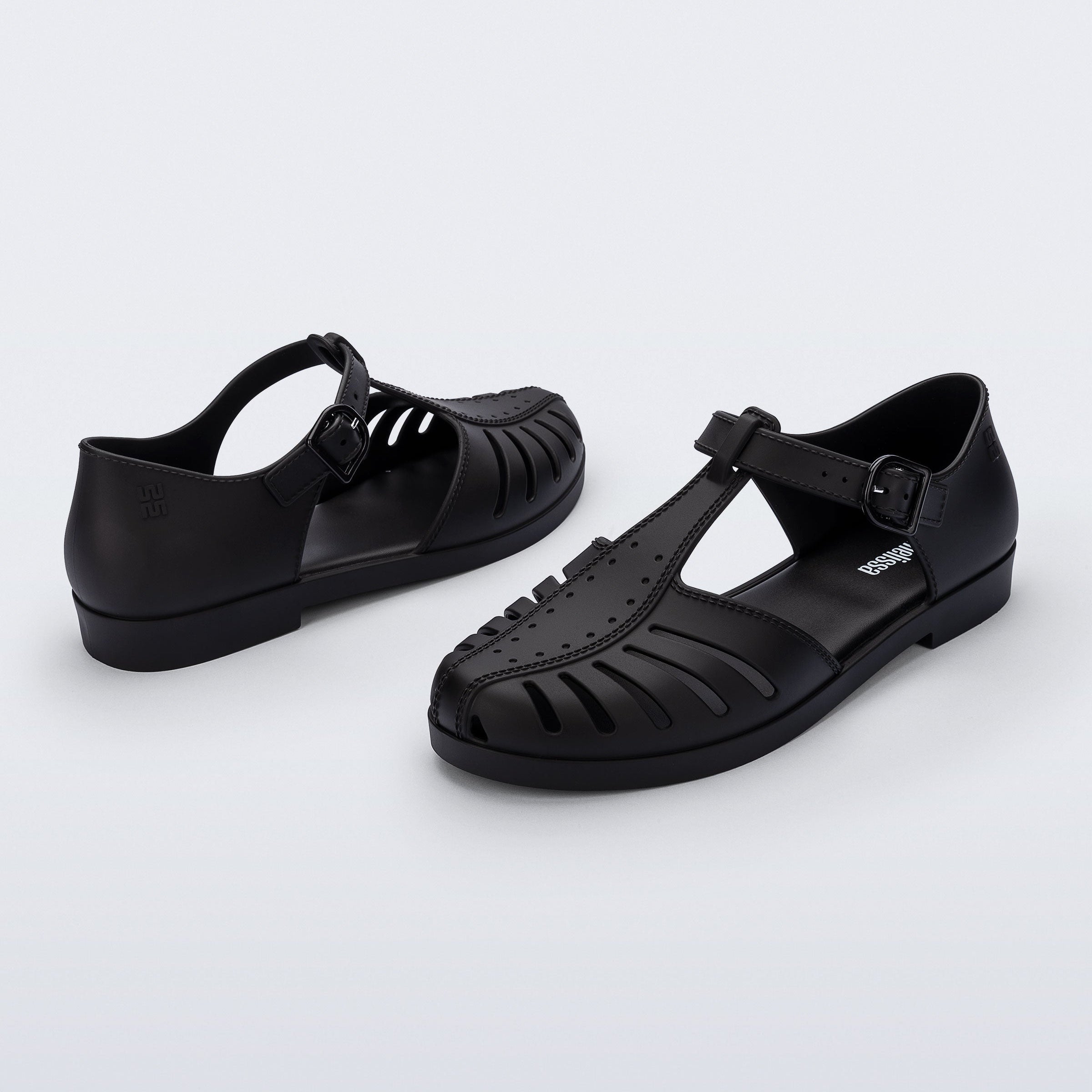 Melissa Aranha 79 II AD Matte Black Sandały Damskie Czarne