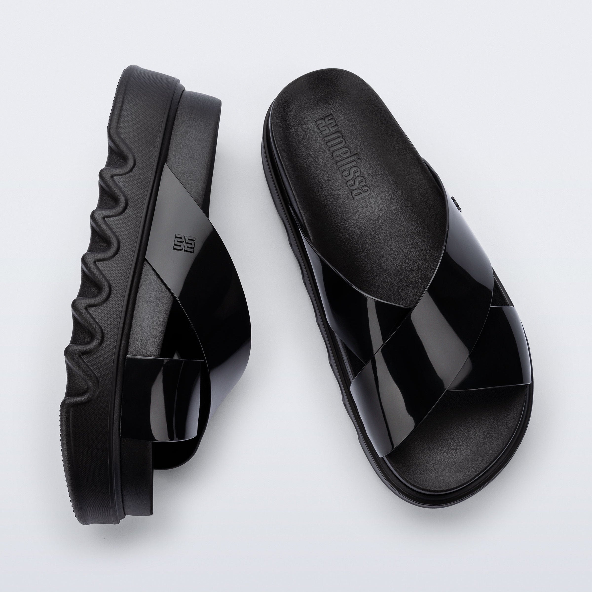Melissa Cozy Cross Platform AD Black Klapki Damskie na Platformie Czarne