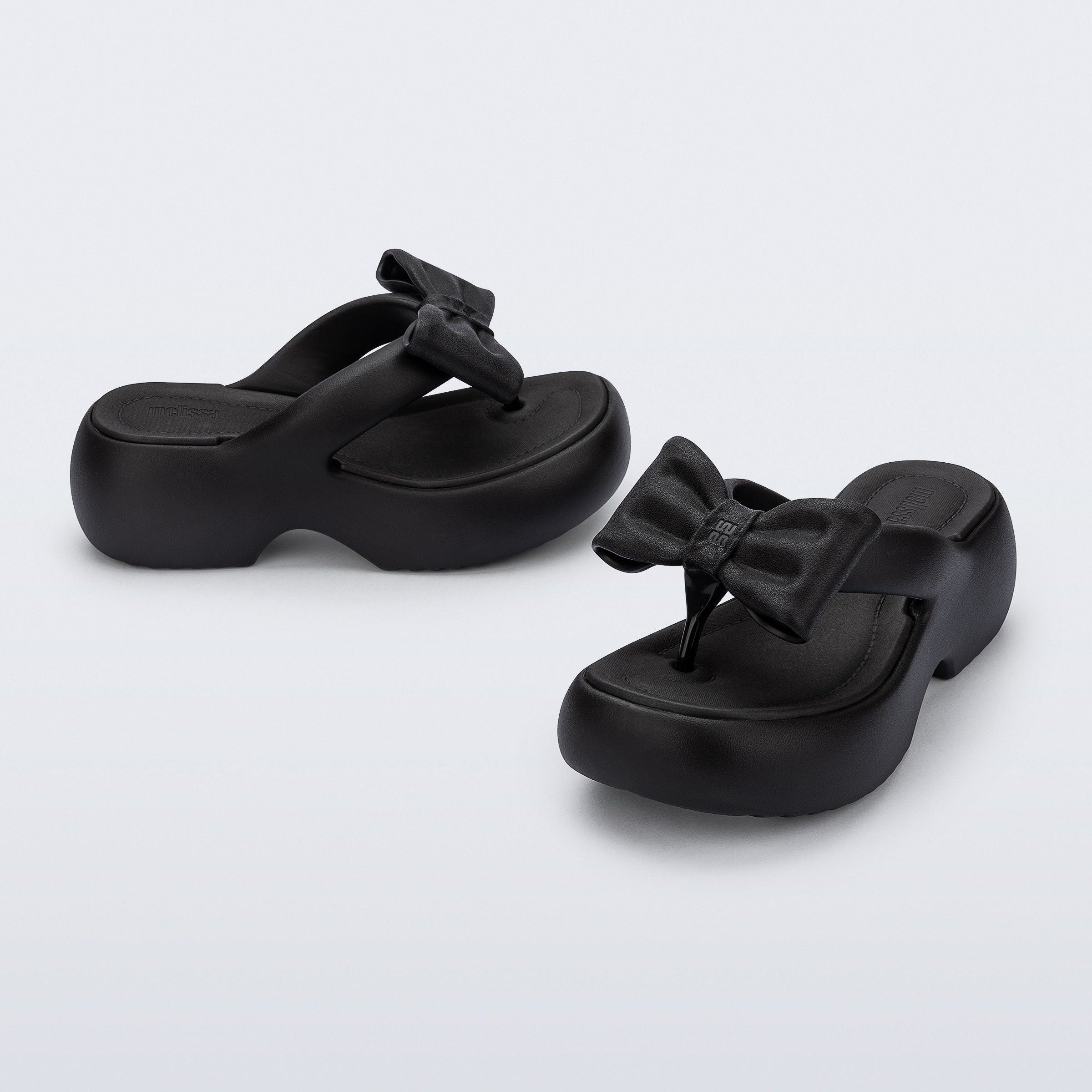 Melissa Free Fuzzy Platform Bow AD Black Sandały Na Platformie Damskie Czarne