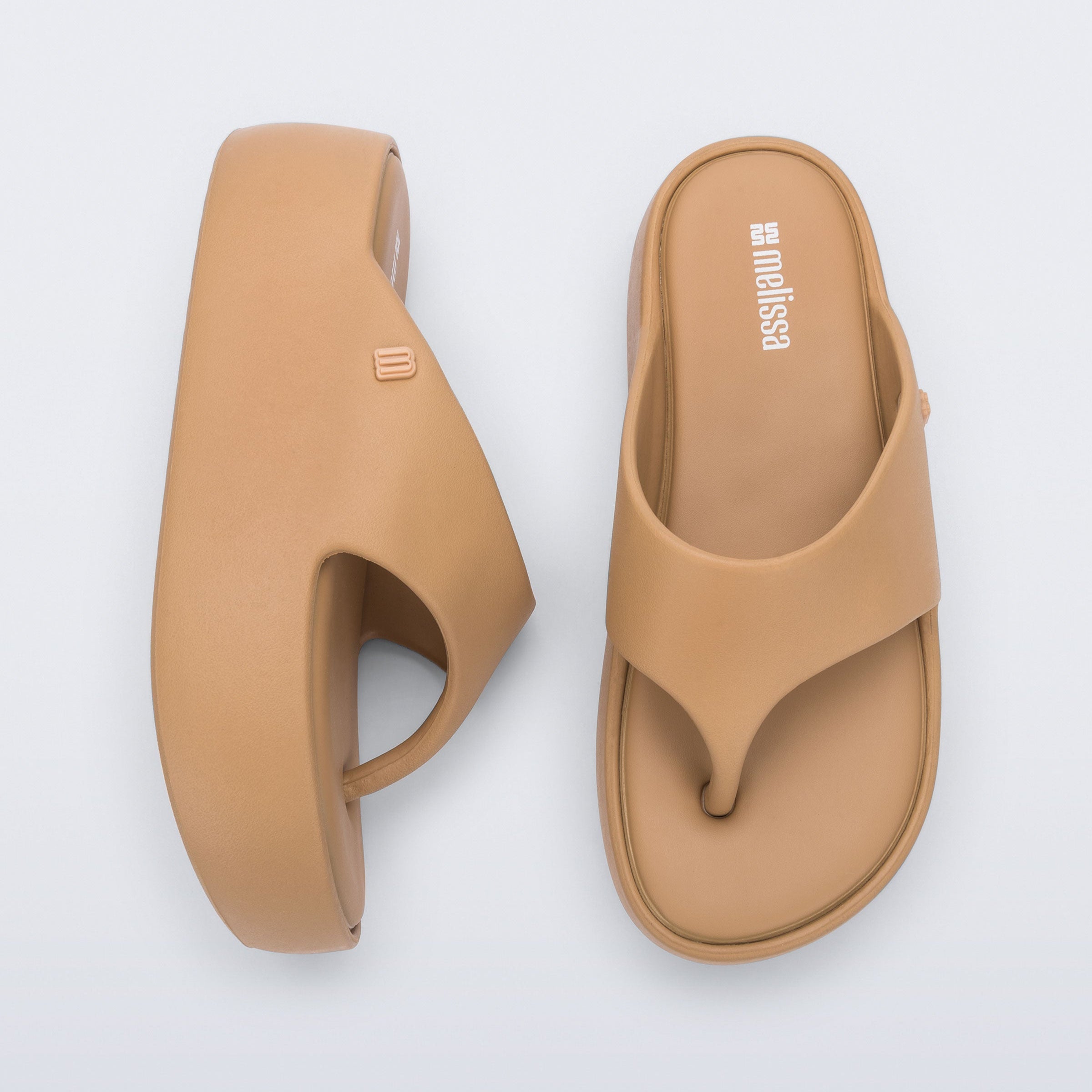 Melissa Free Platform Thong Ad Soft Brown Klapki Damskie Na Platformie Brązowe