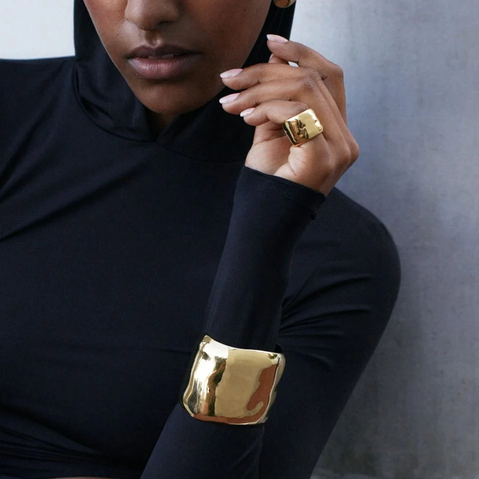 Edblad Bransoletka Flowy Bangle Gold