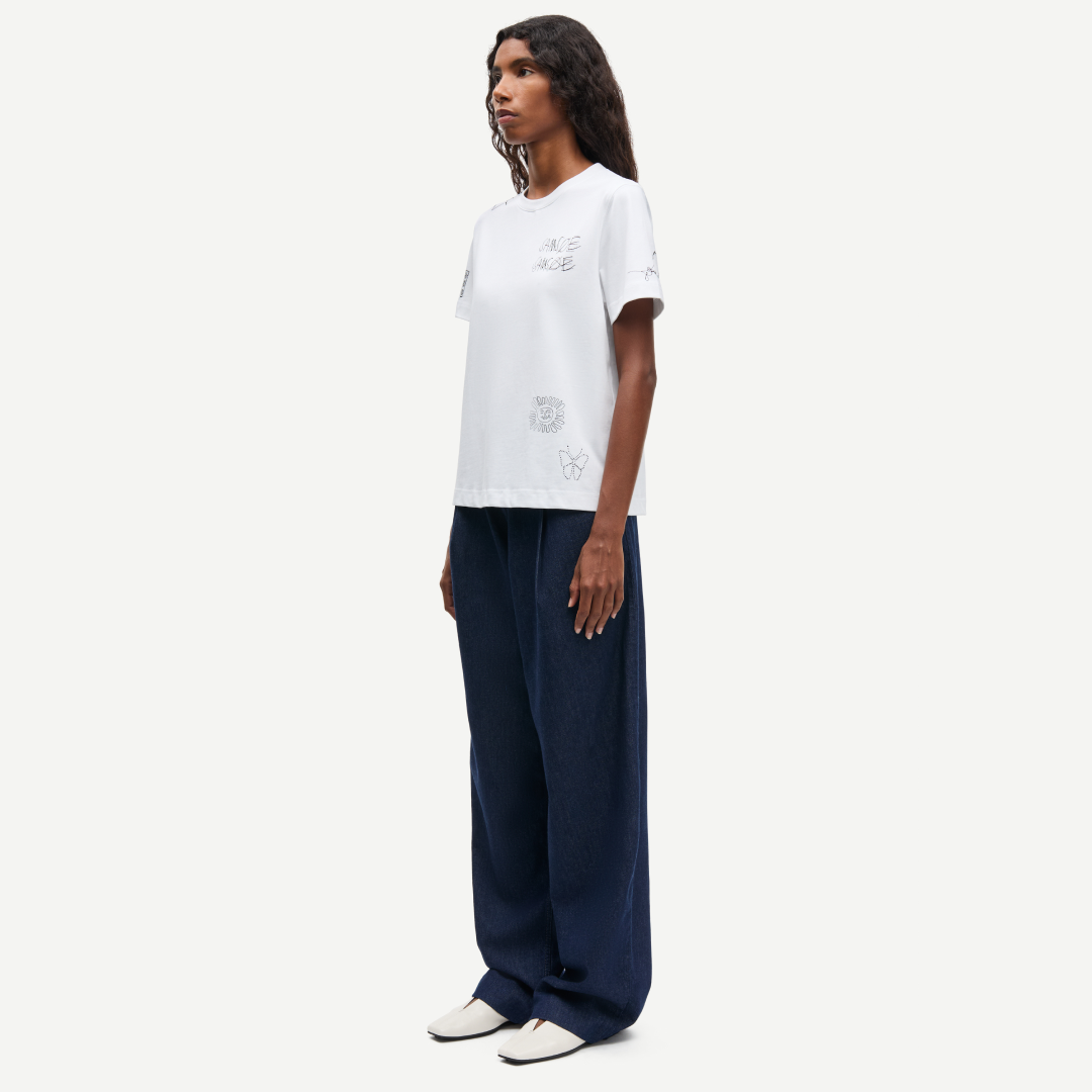 SAMSØE SAMSØE - SACAMINO T-SHIRT BIAŁY SCRIBBLES