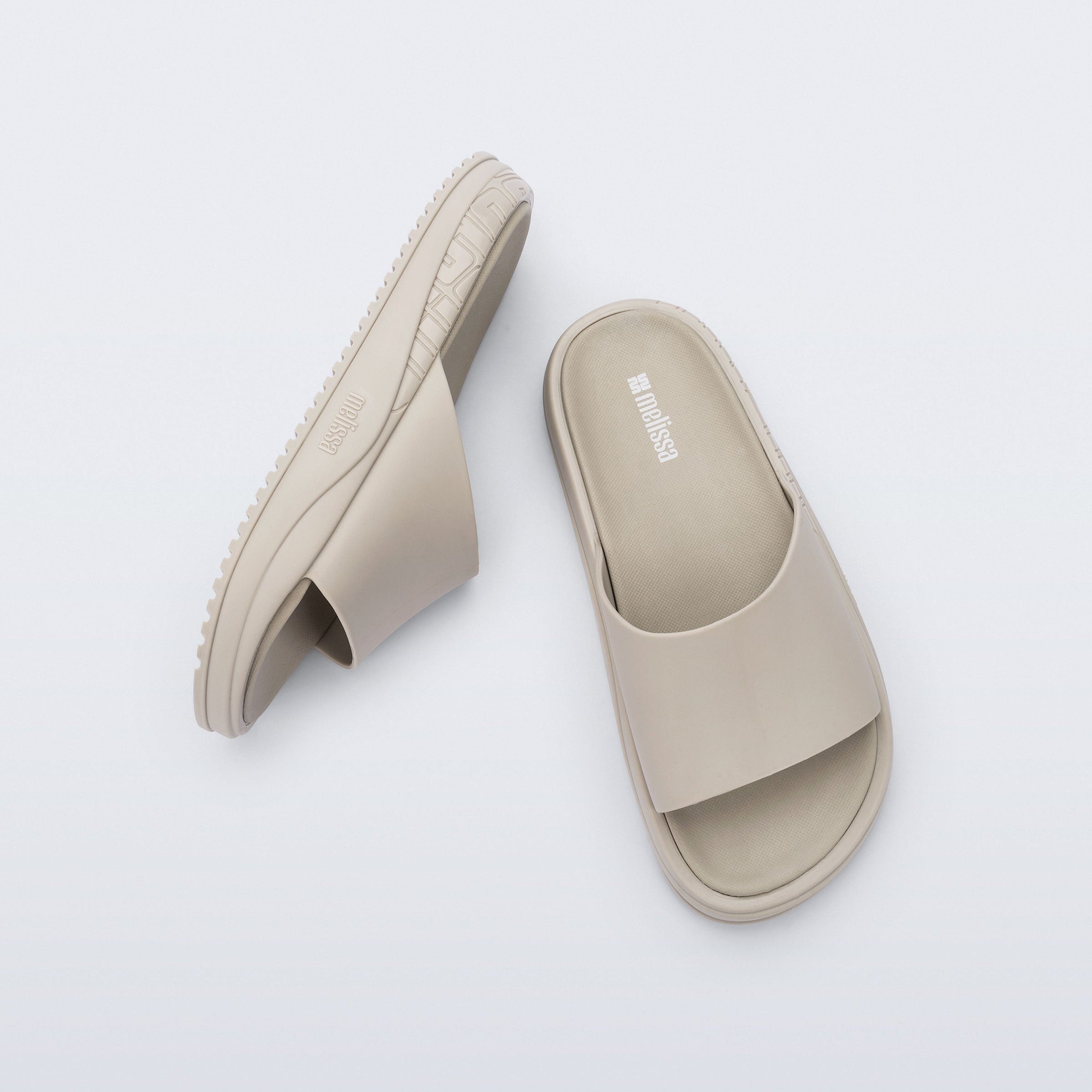 Melissa Beach Slide Bold AD Beige Klapki Damskie Beżowe