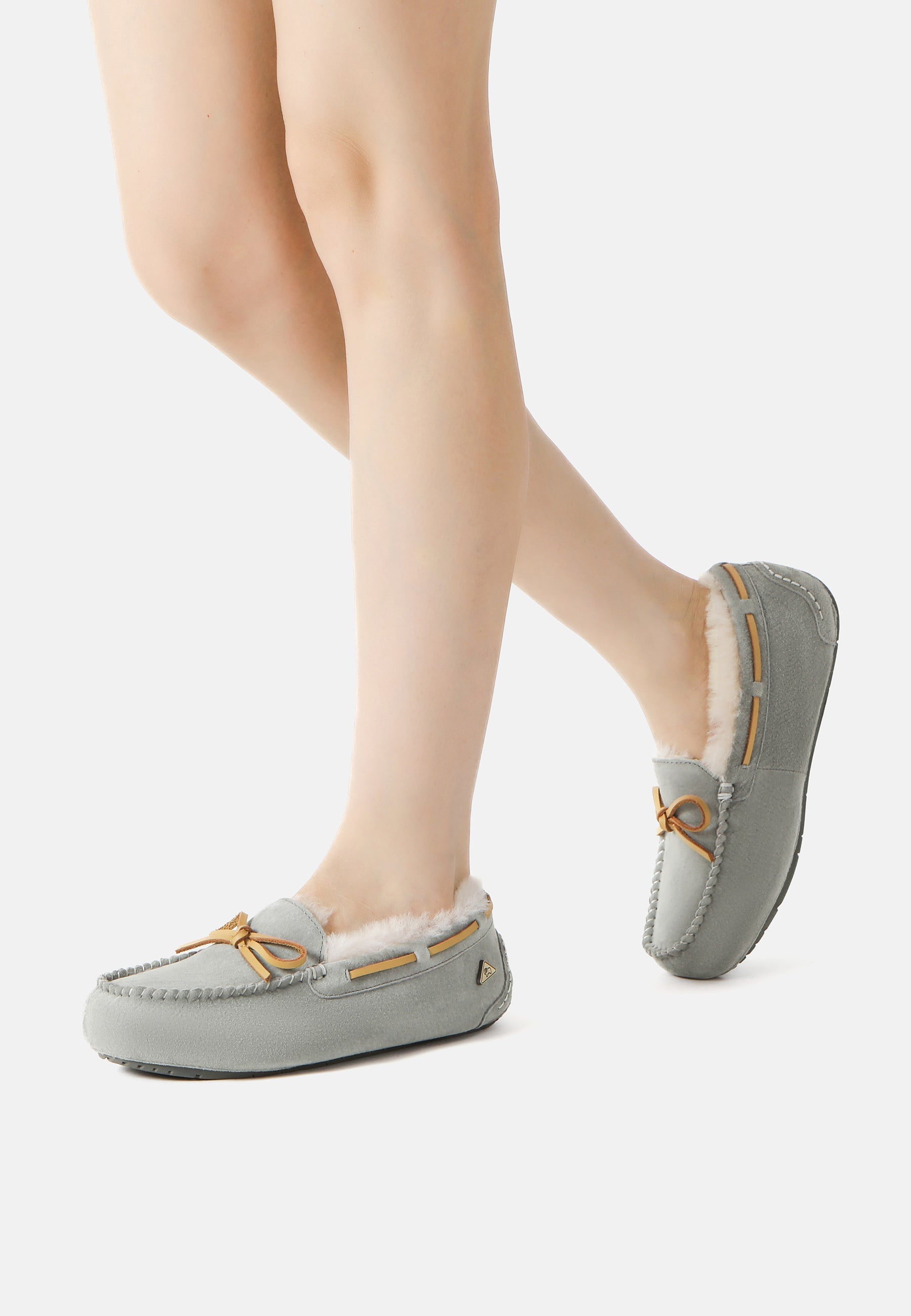 EVERAU Crested Leather Loafers Loafersy Szare