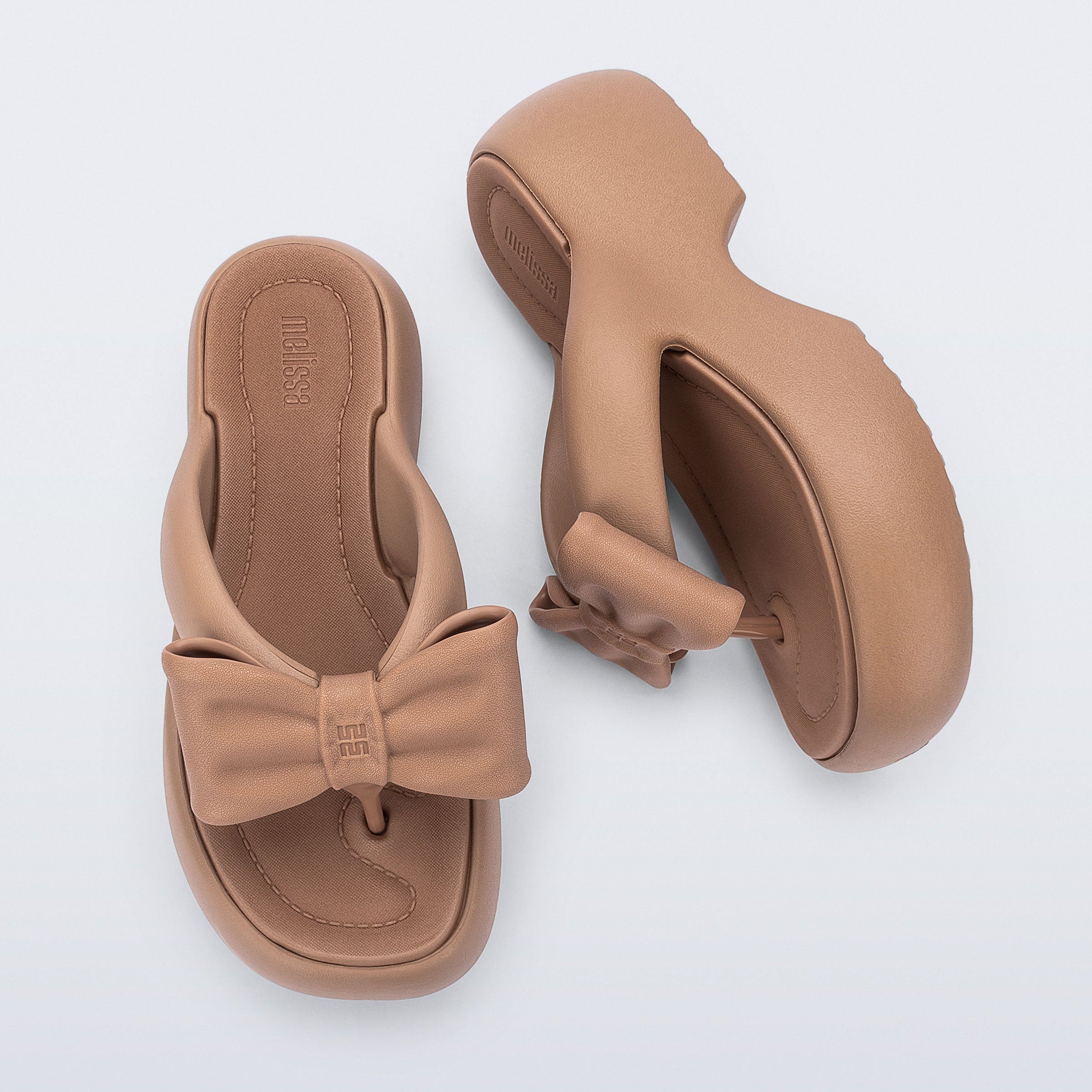 Melissa Free Fuzzy Platform Bow AD Brown Sandały Na Platformie Damskie Brązowe