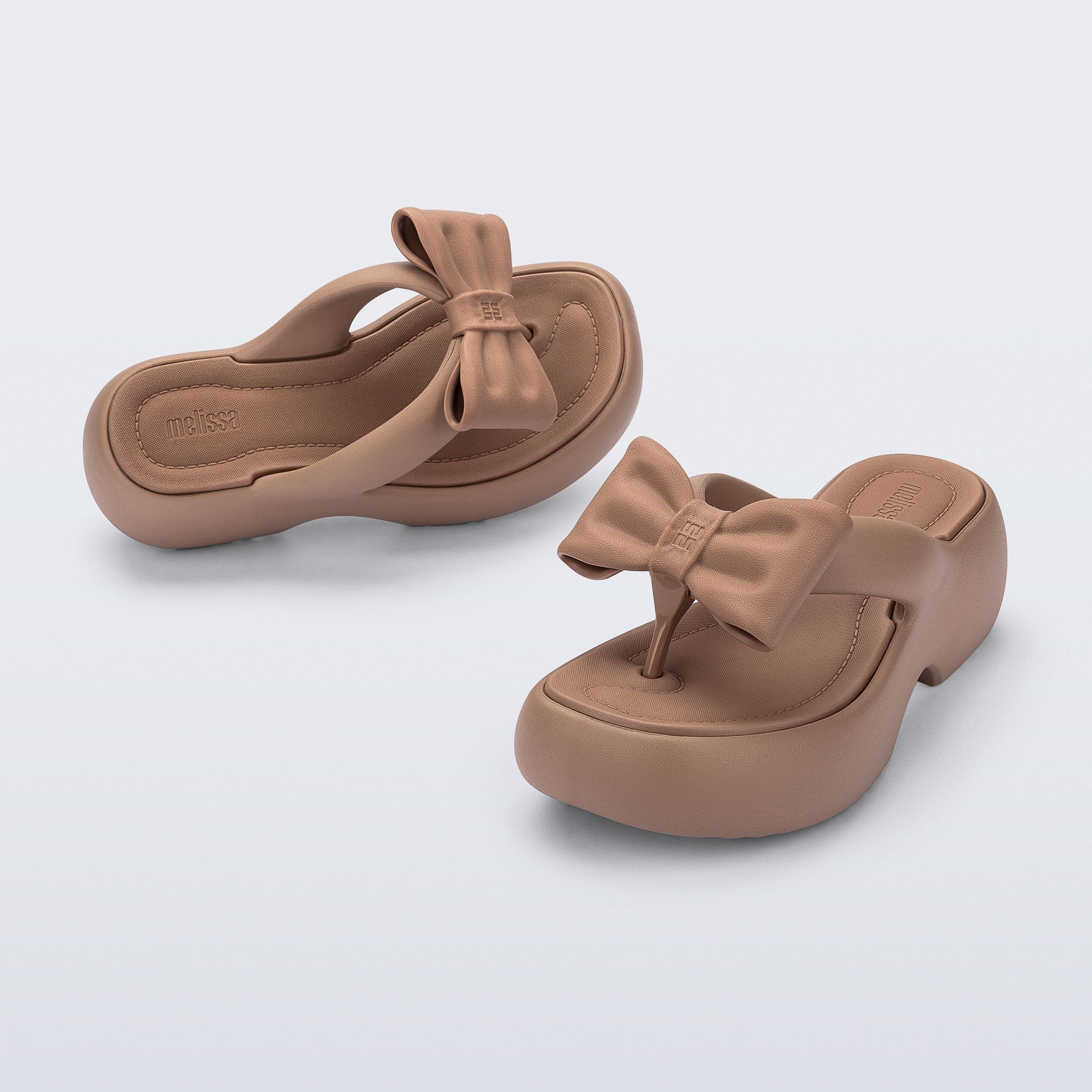 Melissa Free Fuzzy Platform Bow AD Brown Sandały Na Platformie Damskie Brązowe