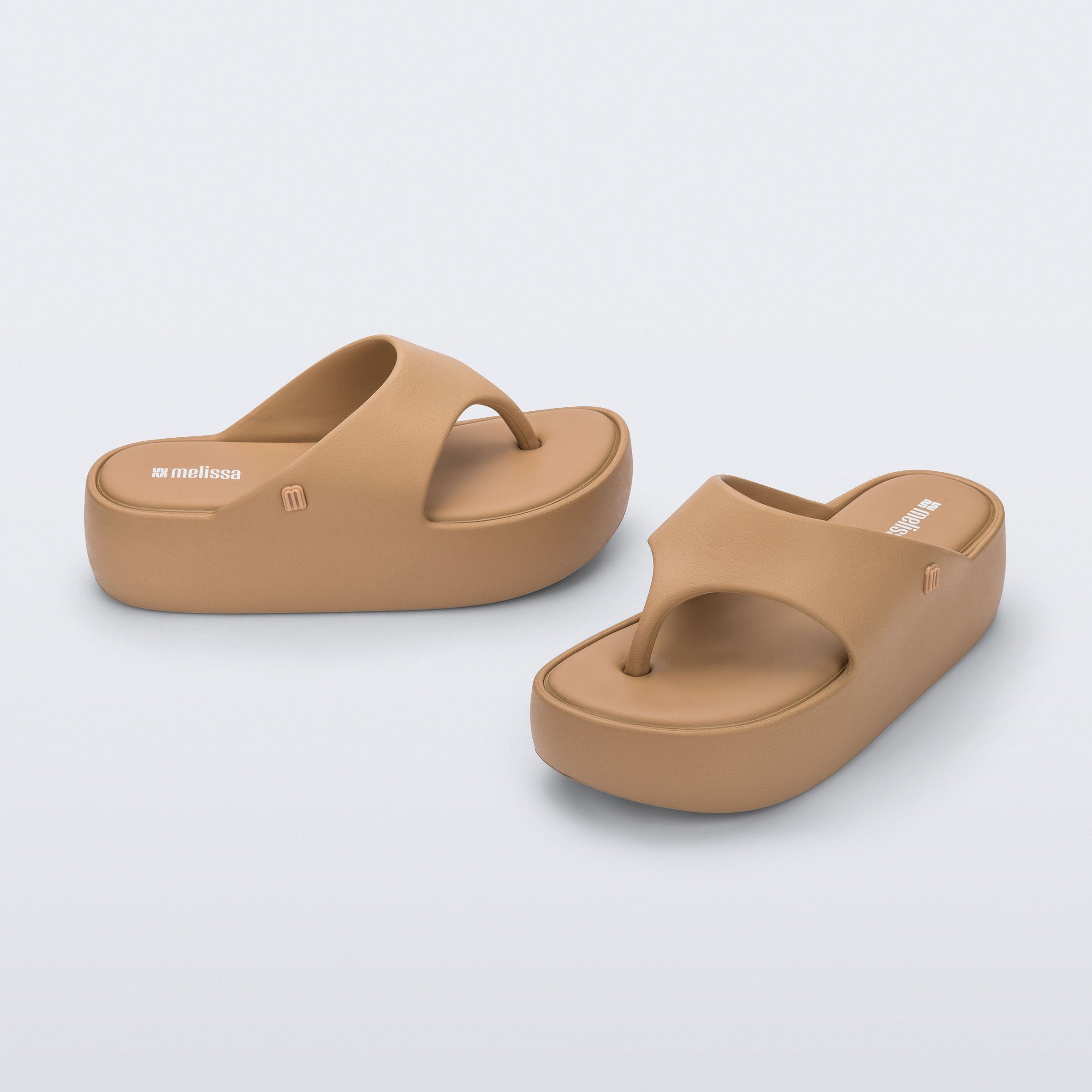 Melissa Free Platform Thong Ad Soft Brown Klapki Damskie Na Platformie Brązowe