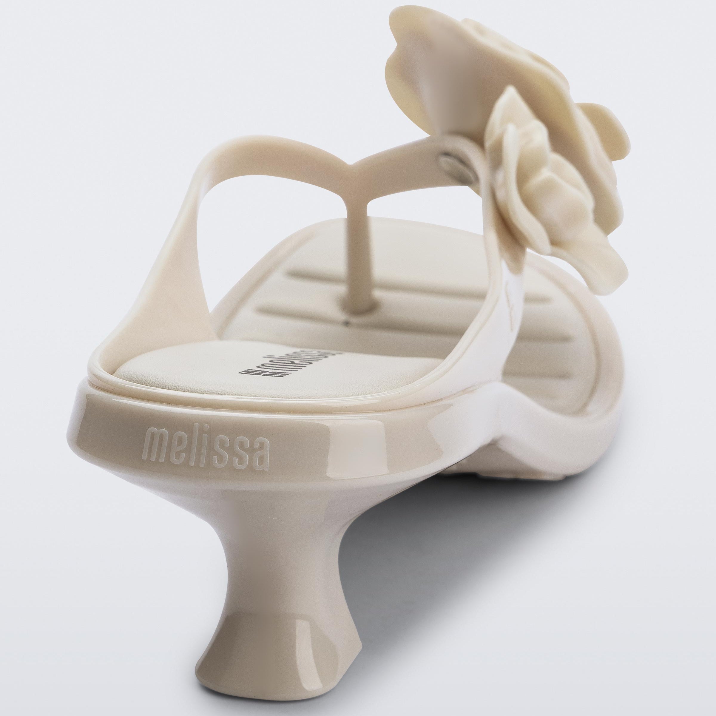 Melissa Thong Kitten Heel Petals AD Beige Klapki Damskie Na Obcasie Beżowe