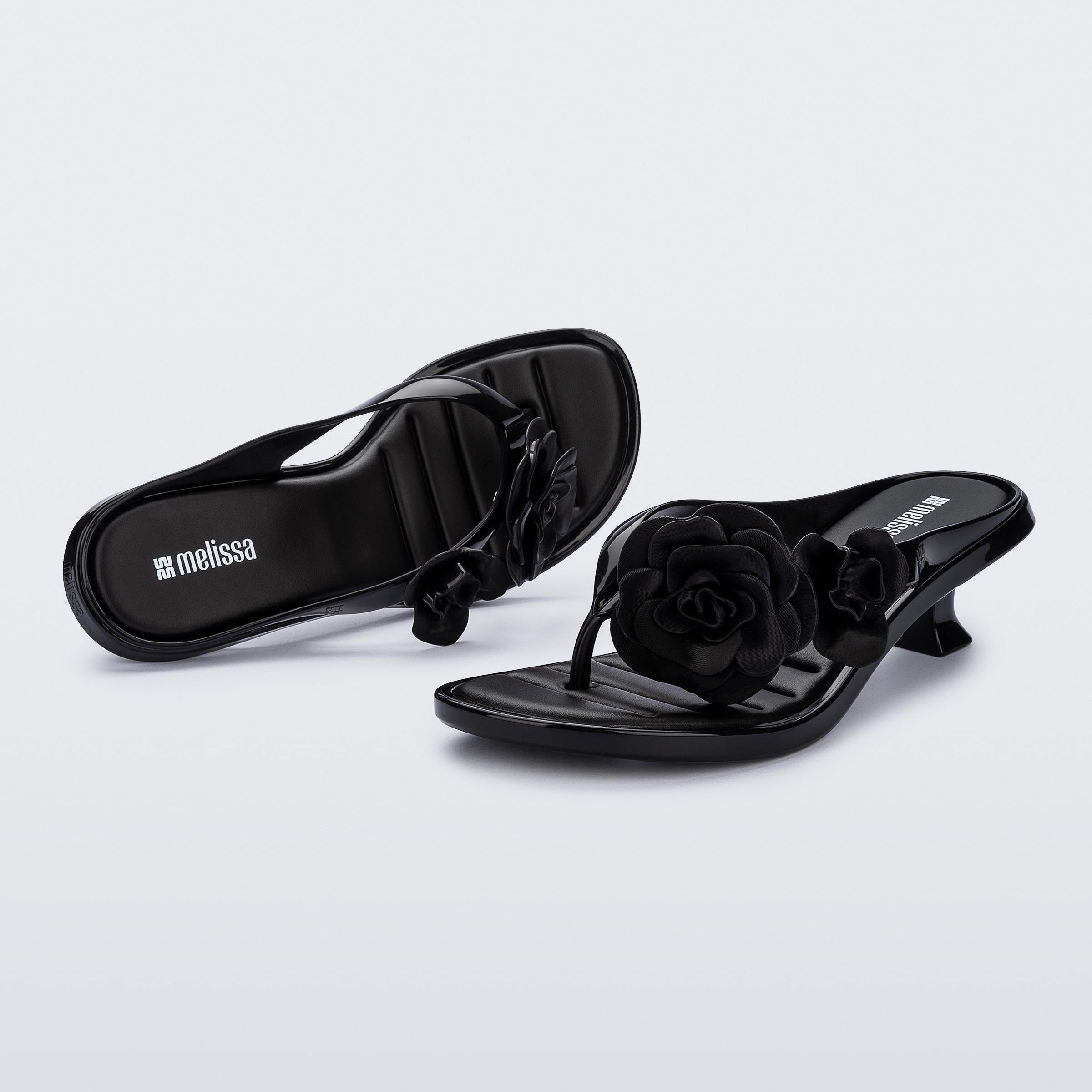 Melissa Thong Kitten Heel Petals AD Black Klapki Damskie Na Obcasie Czarne