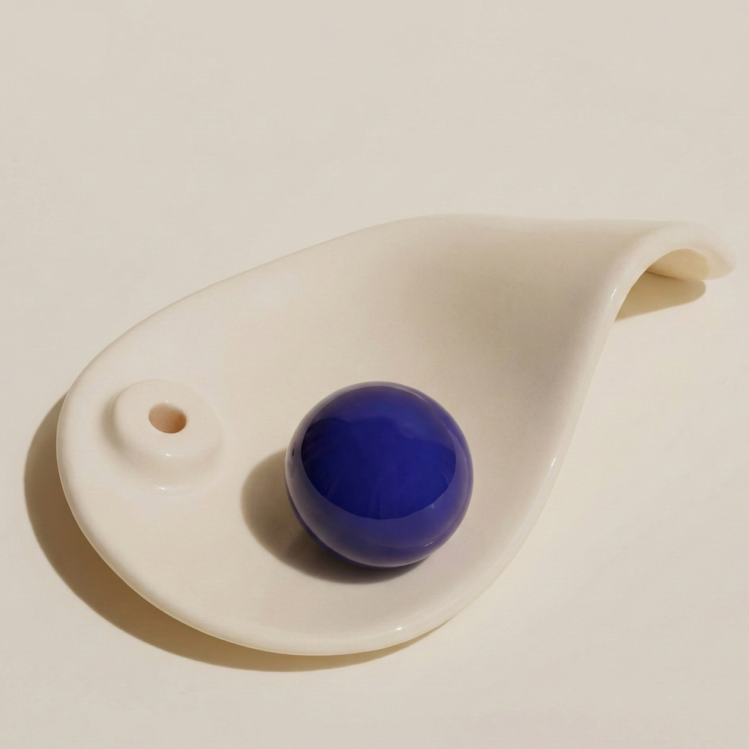 AUURA x Malwina Konopacka Podstawka na kadzidła Ecru