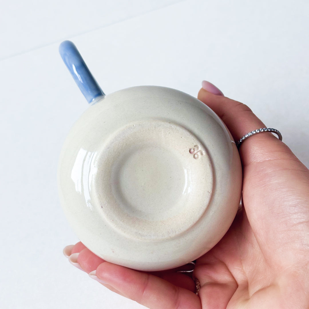 Ceramics 36 Filiżanka Niebieskie Ucho