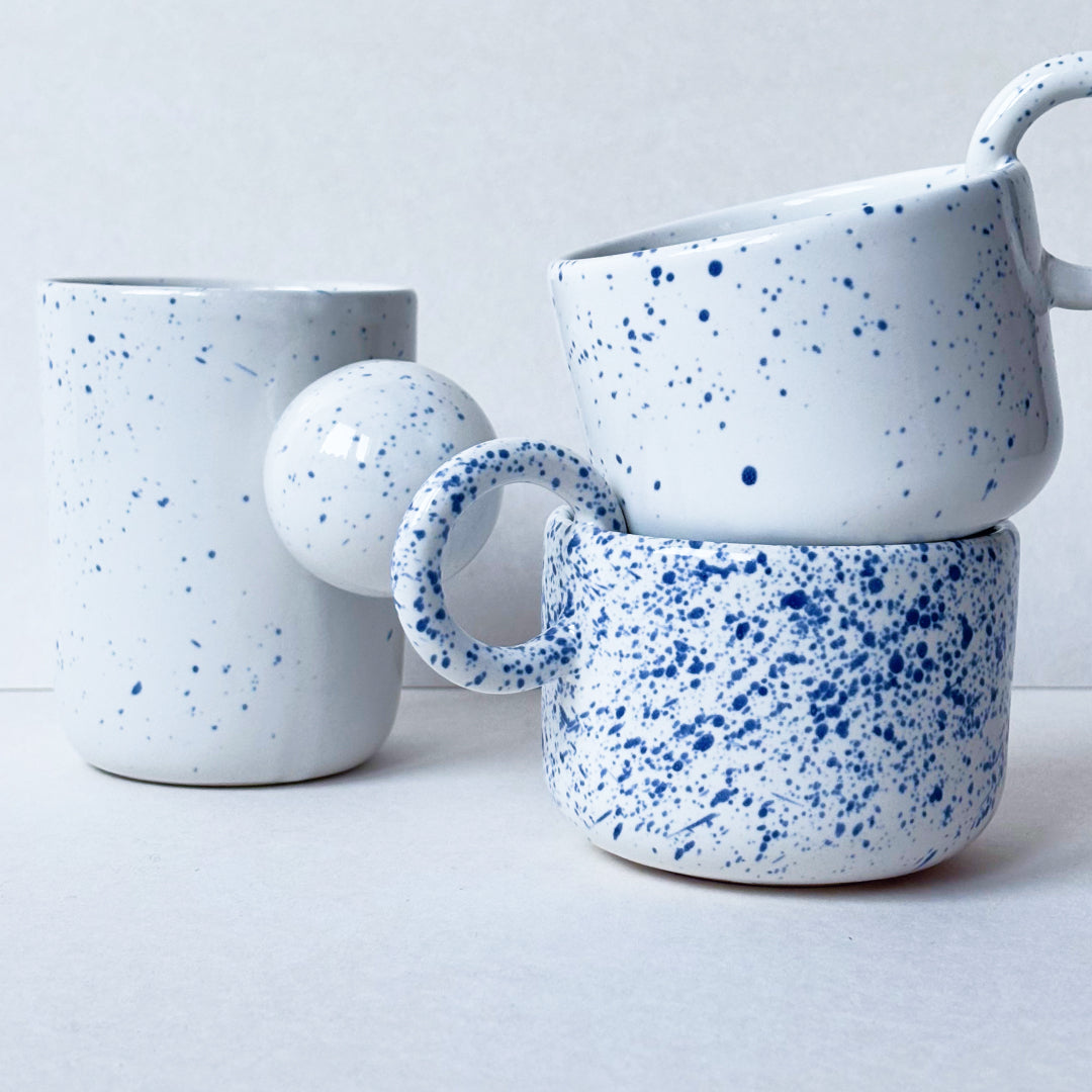 Ceramics 36 Kubek Arch Nakrapiany