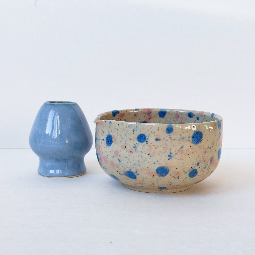 Studio Chaba Matchawan w Kropki Duży