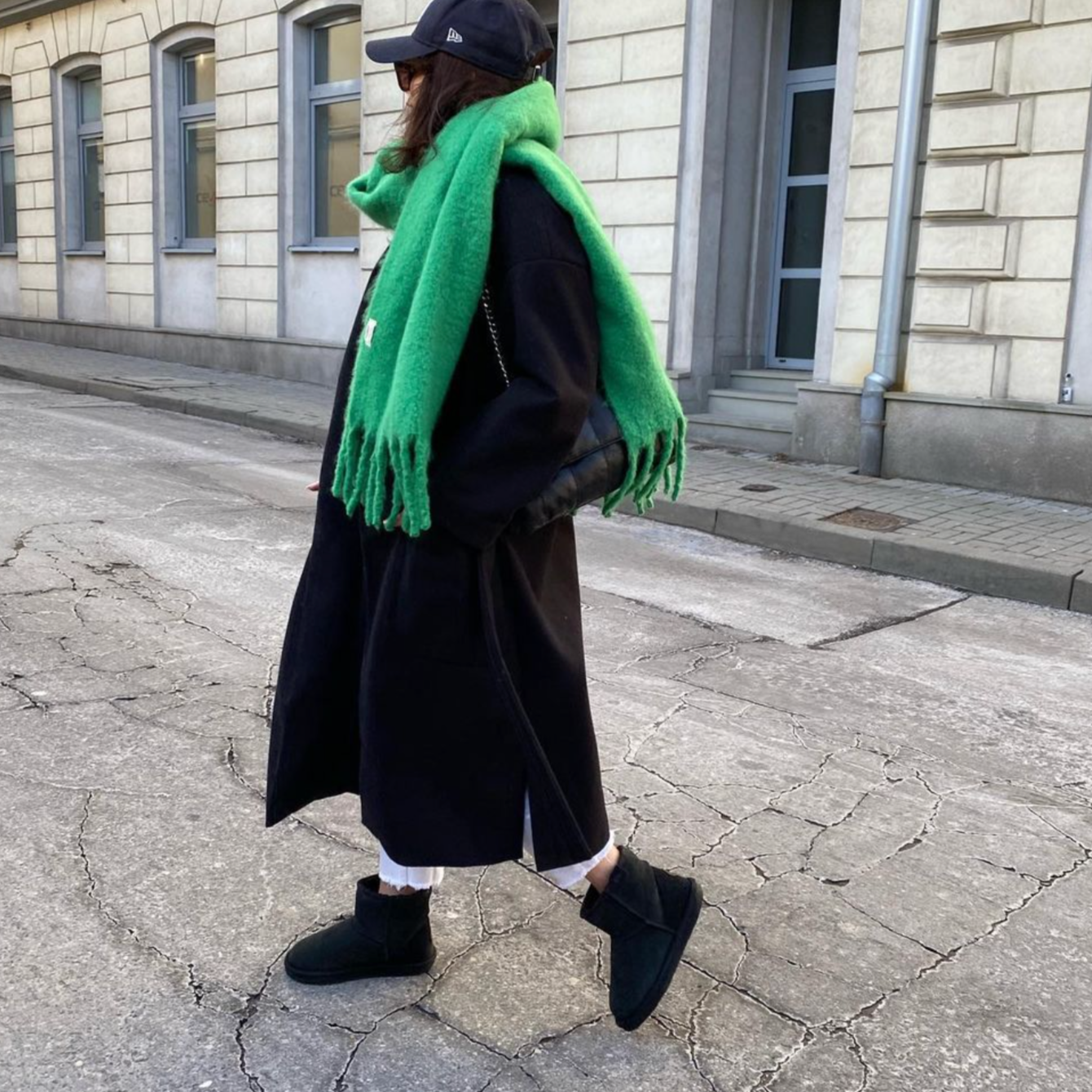 Emu Australia Buty Damskie Stinger Mini Black Kolor Czarny