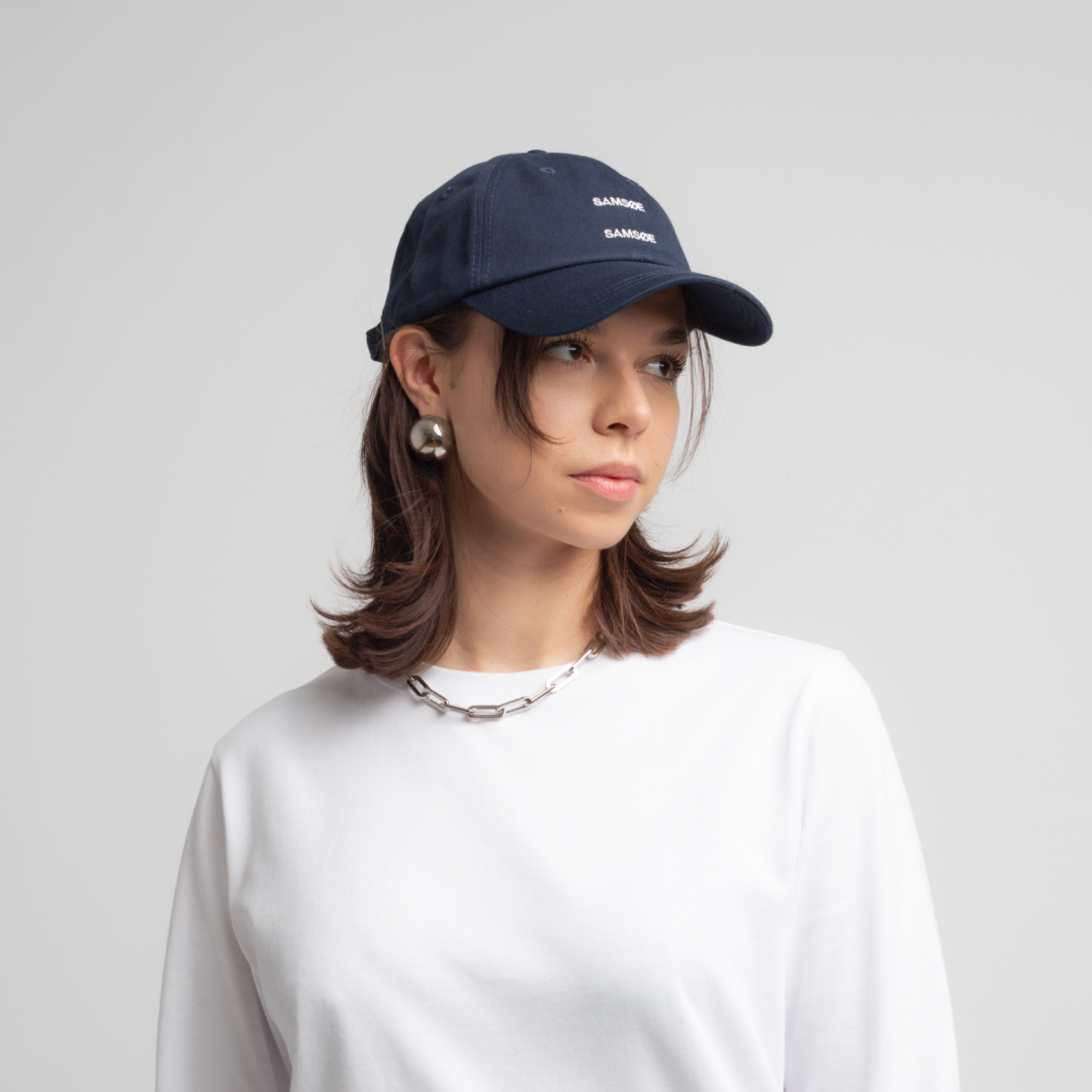 SAMSØE SAMSØE - CZAPKA SAADDIE GRANATOWA