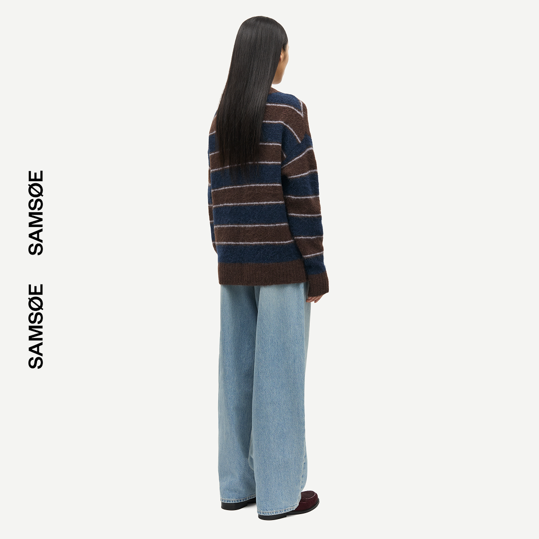 SAMSØE SAMSØE - SAYEANNE SWETER W PASKI GRNATOWY BRĄZ